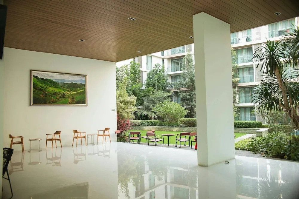 Luxury Condo Nimman, Best Location, Poolsauna