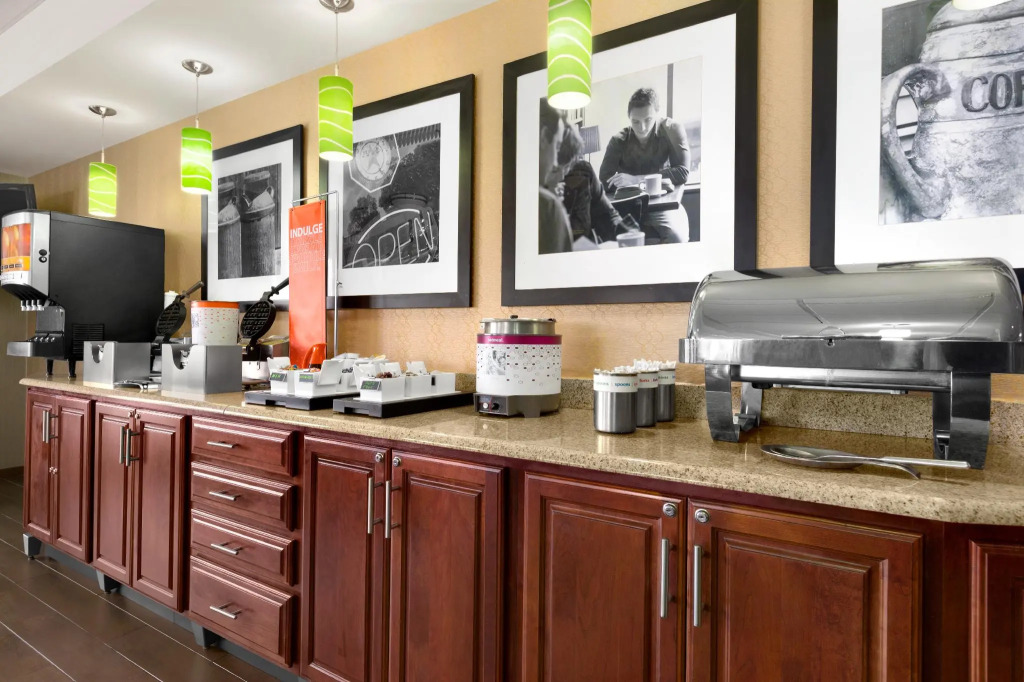 Hampton Inn Philadelphia/Mt. Laurel