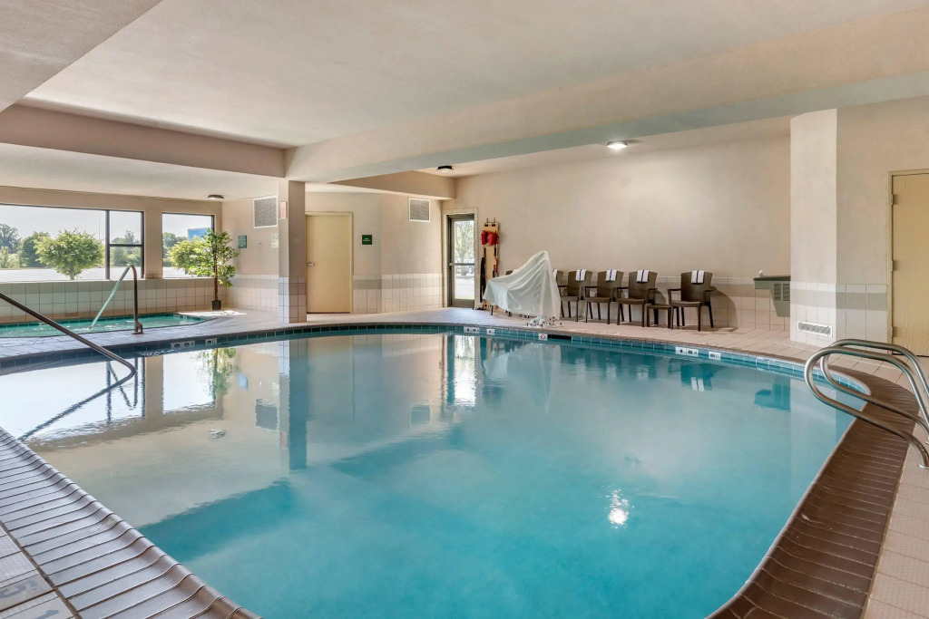 Comfort Suites Grandville - Grand Rapids SW