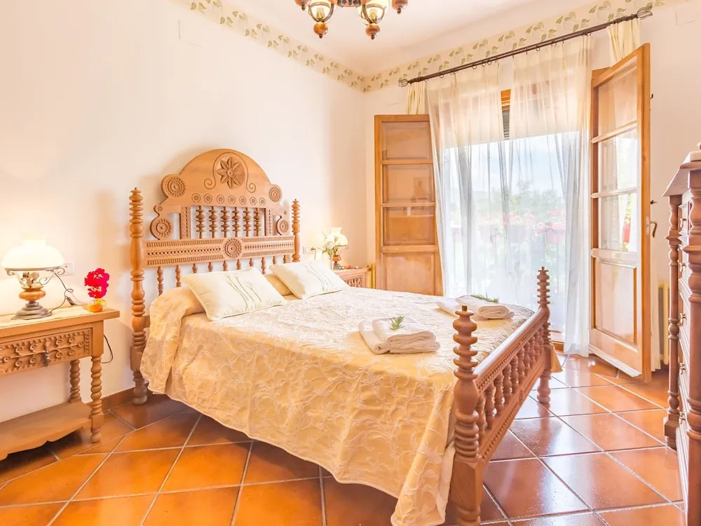 Villa in Priego with pool near Sierras Subbéticas
