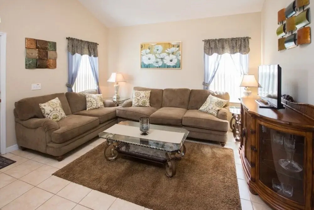 4 Bed Private Pool With Game Room 4 Bedroom Home by RedAwning