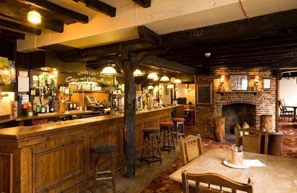 Bear Hotel