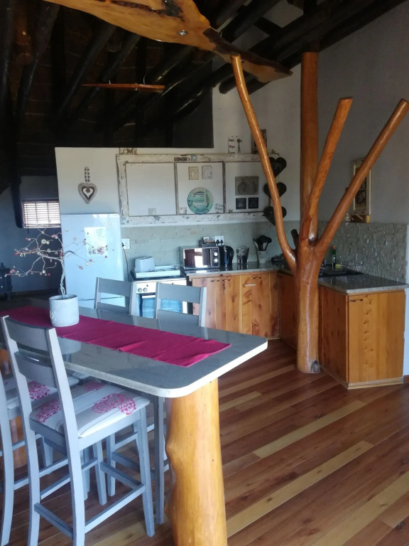 The Birdhouse Bed & Breakfast #NO Loadshedding #Solar Energy