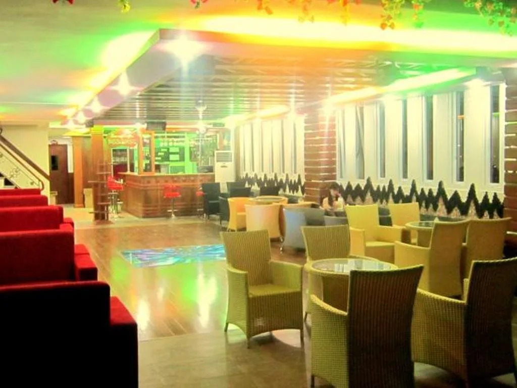 Ha Oanh 2 Hotel