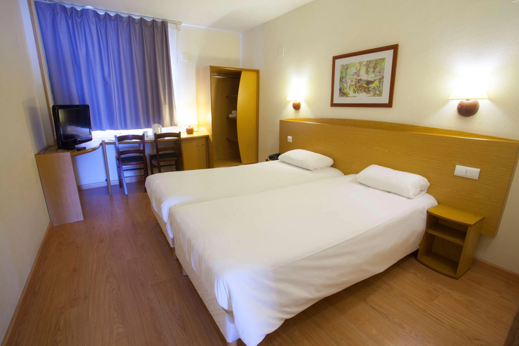 Travelodge Alicante Puerto