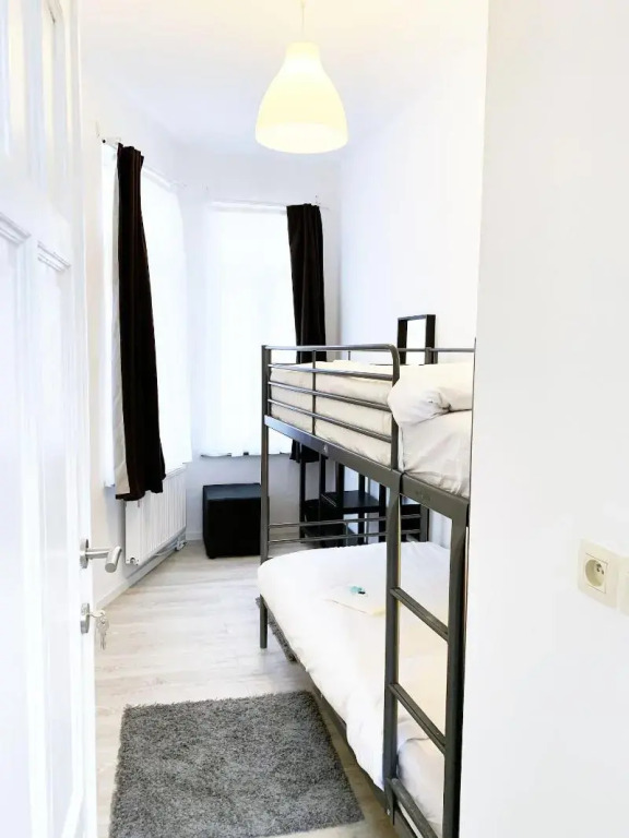The Hive Rooms
