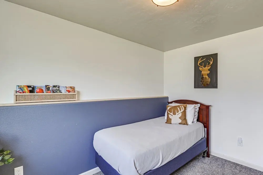 Walk to Downtown: Family-friendly Cody Home!