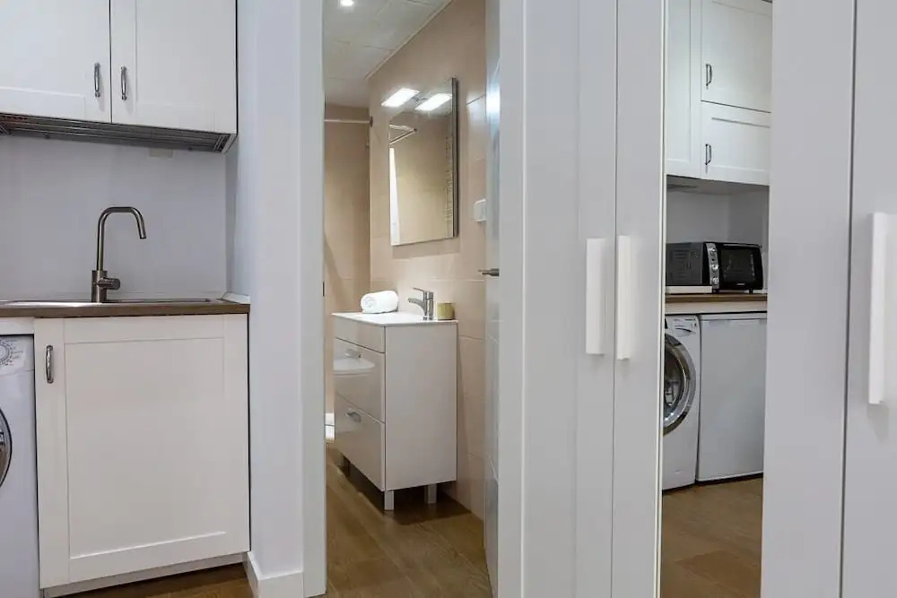 Cozy Studio in Central Madrid - 4mins to Metro