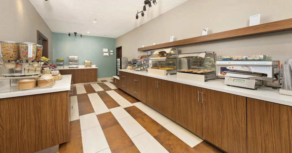 Holiday Inn Express Hotel & Suites Conroe I-45 North by IHG