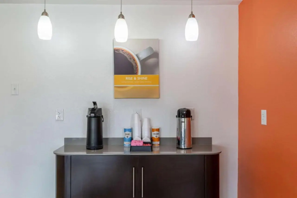 Americas Best Value Inn and Suites Bryan