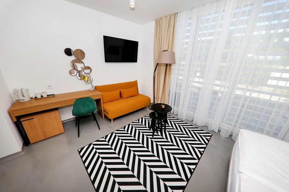 White Rooms by Belmont Realty
