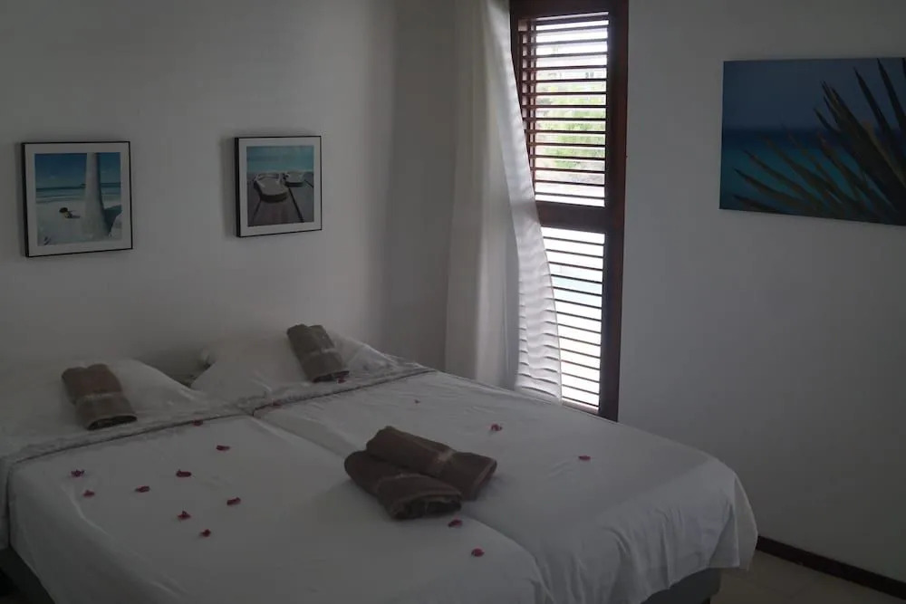 Beautiful Villa with pool near the beach for groups
