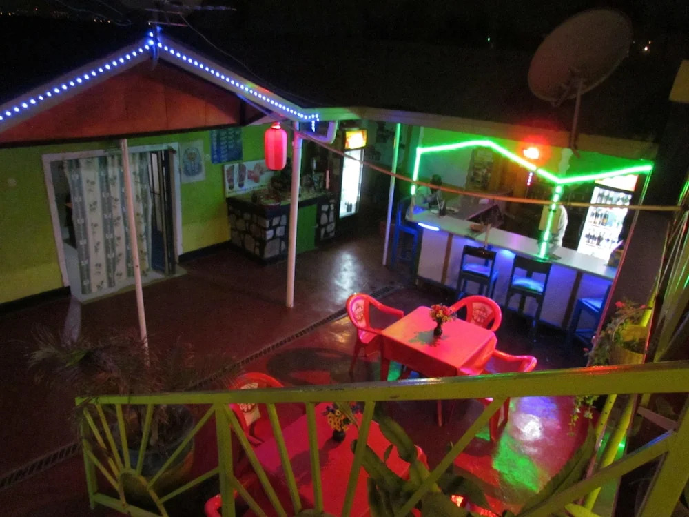 Colours Club and Spa