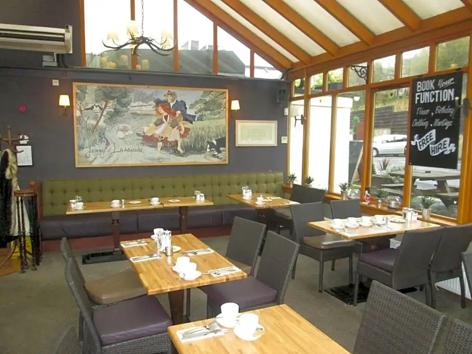 Laird And Dog Inn