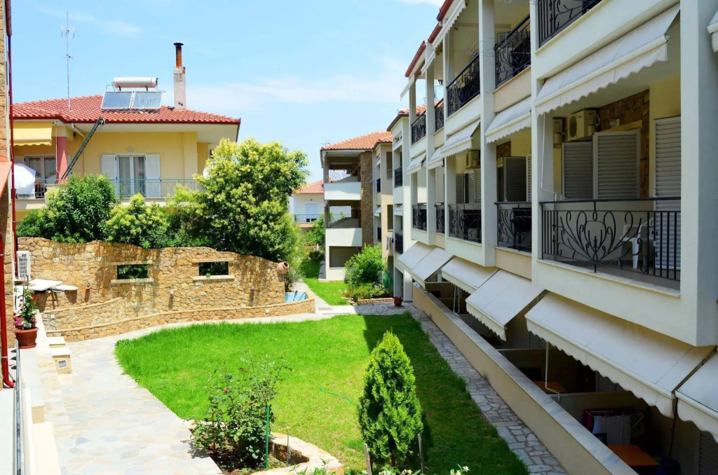 Core Hotel