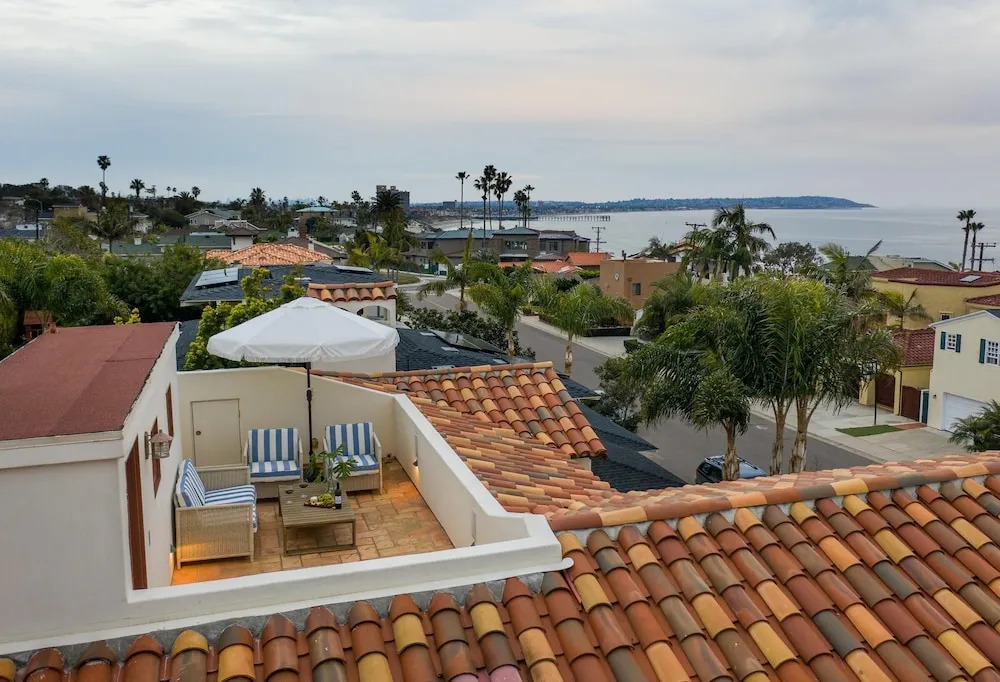 Paula by AvantStay | Beachside Spanish Villa - Rooftop Deck w/ Views