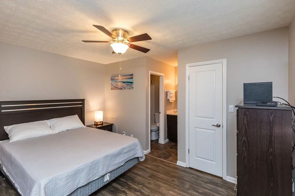 SoBe Northwest Apartments