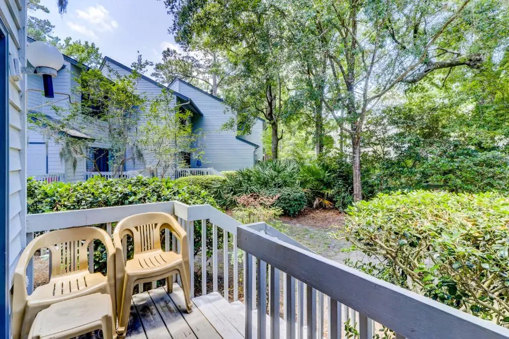 6 Ocean Breeze 3 BR Forest Beach Condo