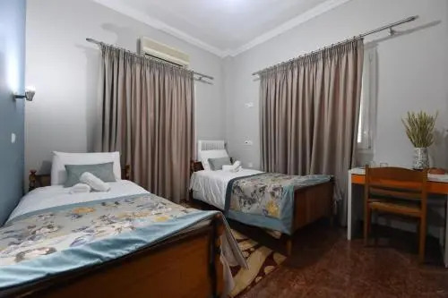Tassos Rooms