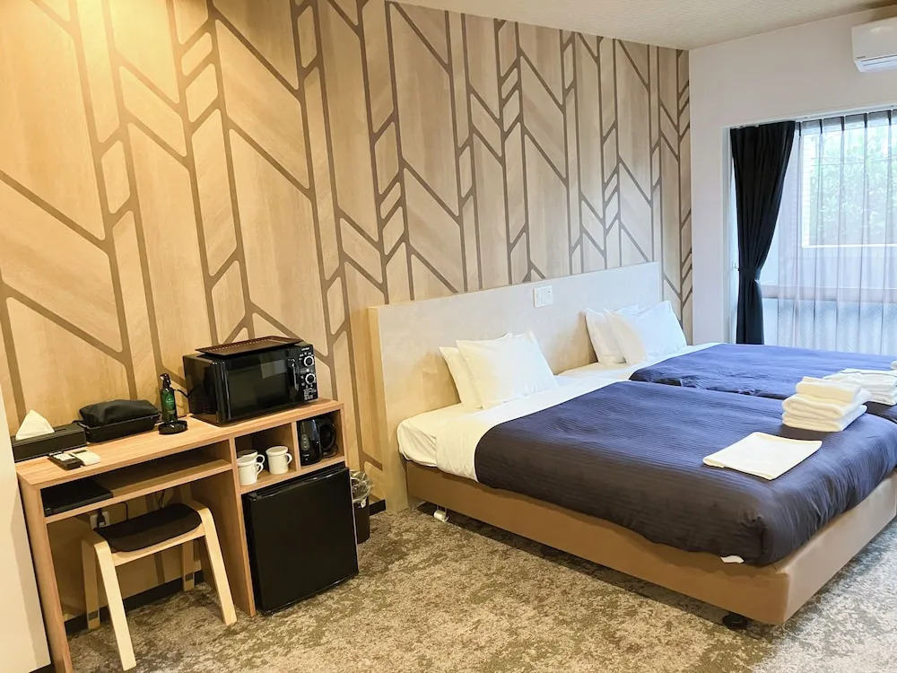 Hotel LiVEMAX Naha Naminoue 1