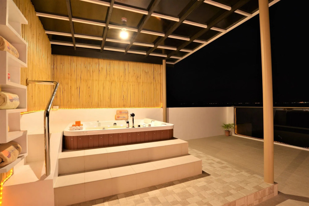 Lalaguna Villas Luxury Dive Resort and Spa