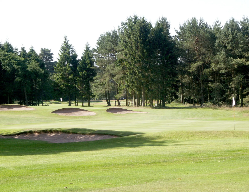 The Green Hotel Golf Resort