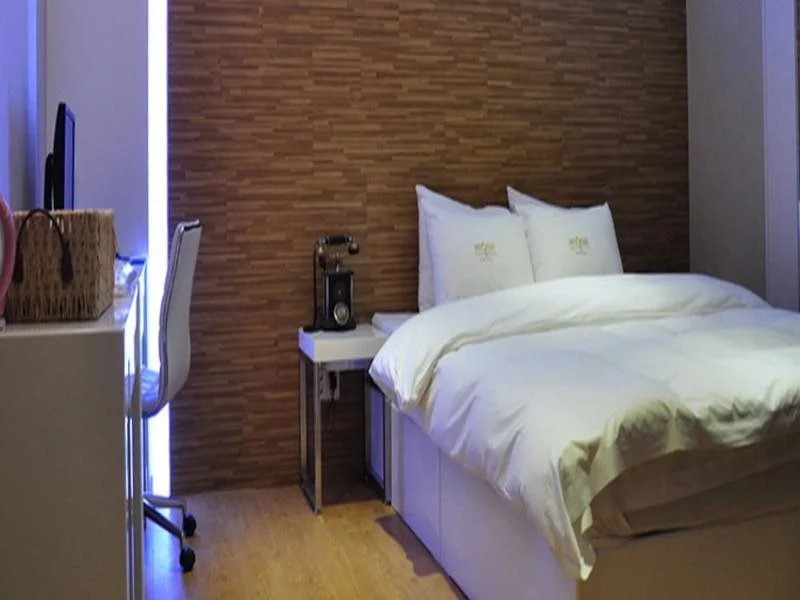 Regent Hotel