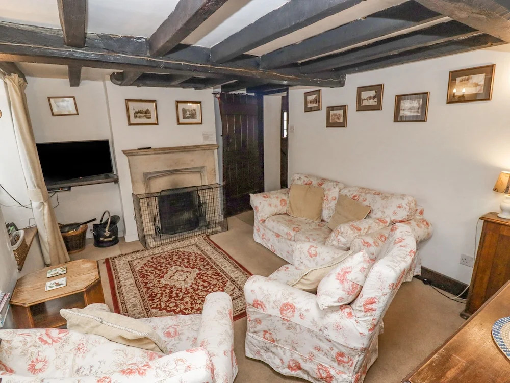 Newbury Cottage