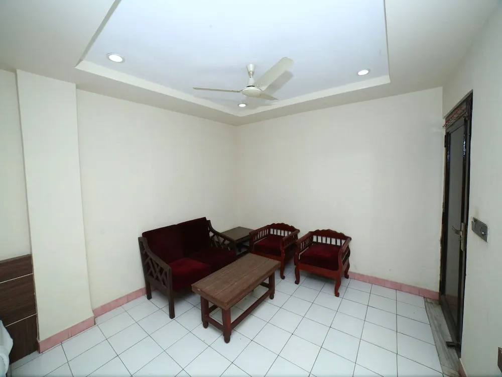 Hotel Surbhi