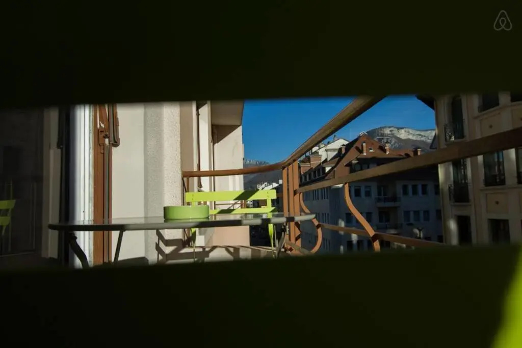 Pretty 3 rooms in the city center
