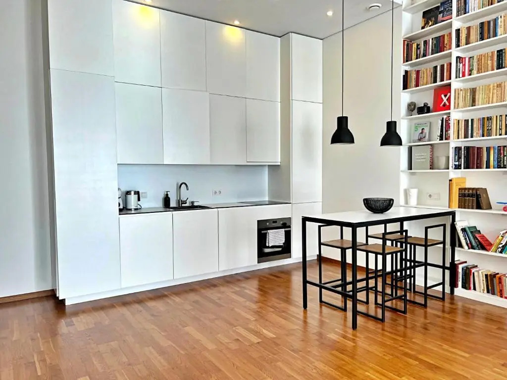 Bibliotheque 1BD Apartment by Hostlovers