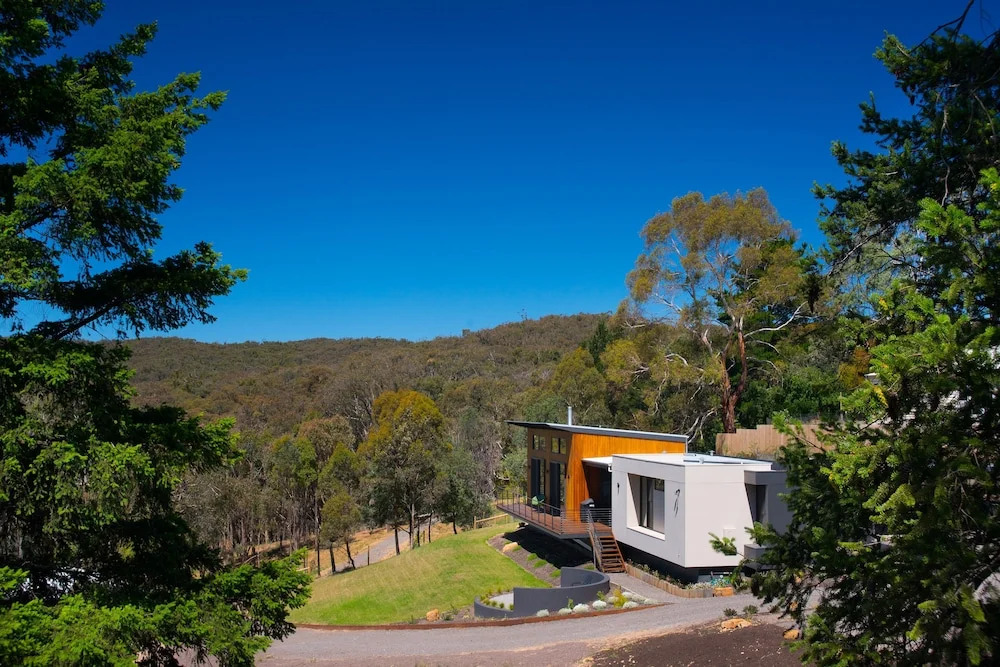 Aura House