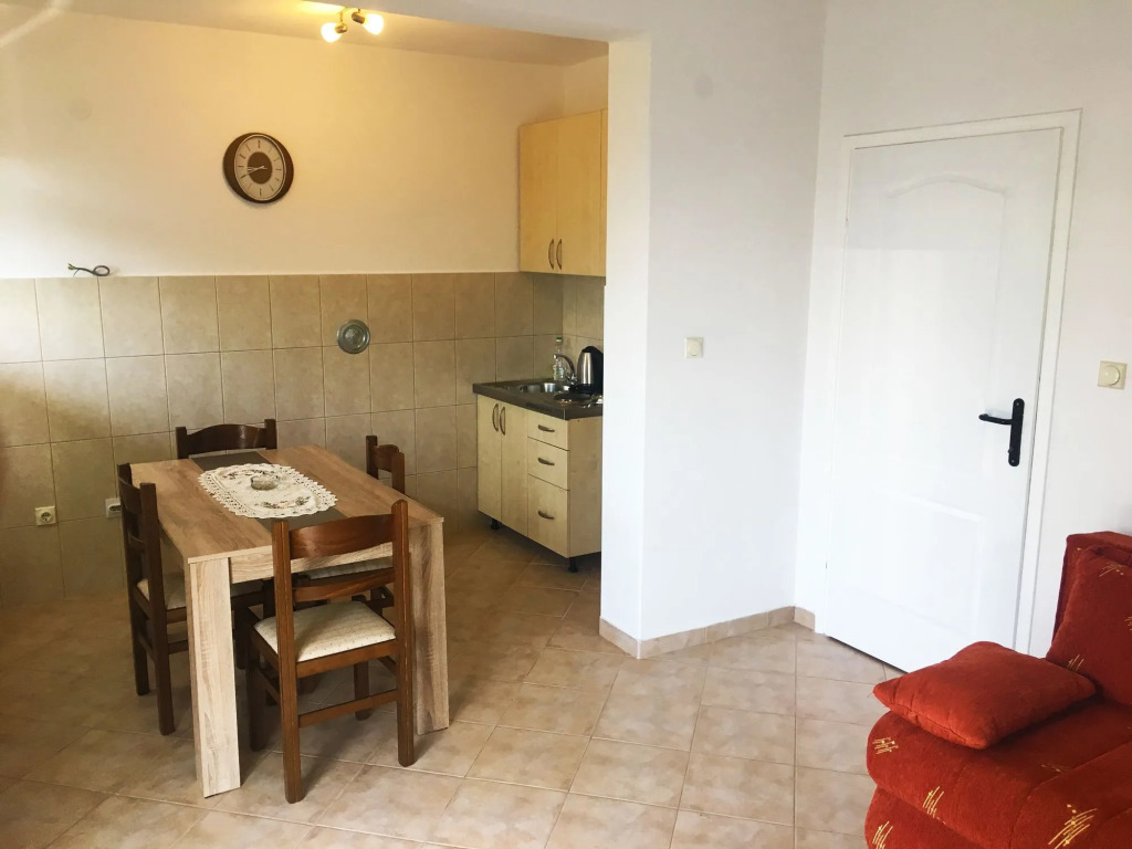 Milmaris Apartments