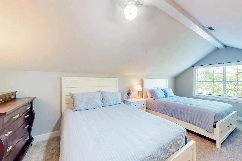 Classic Coastal Home With Game Room & Private hot tub - Walk to Beaches