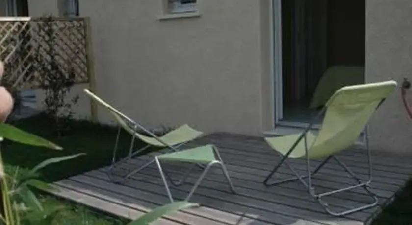 Chambres dHôtes Les Roses Trémières