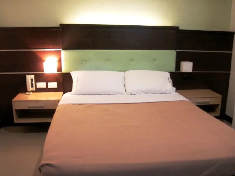 Olongapo Travel Lodge