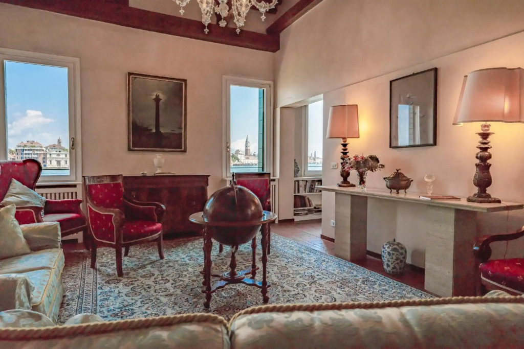 Giudecca Apartment