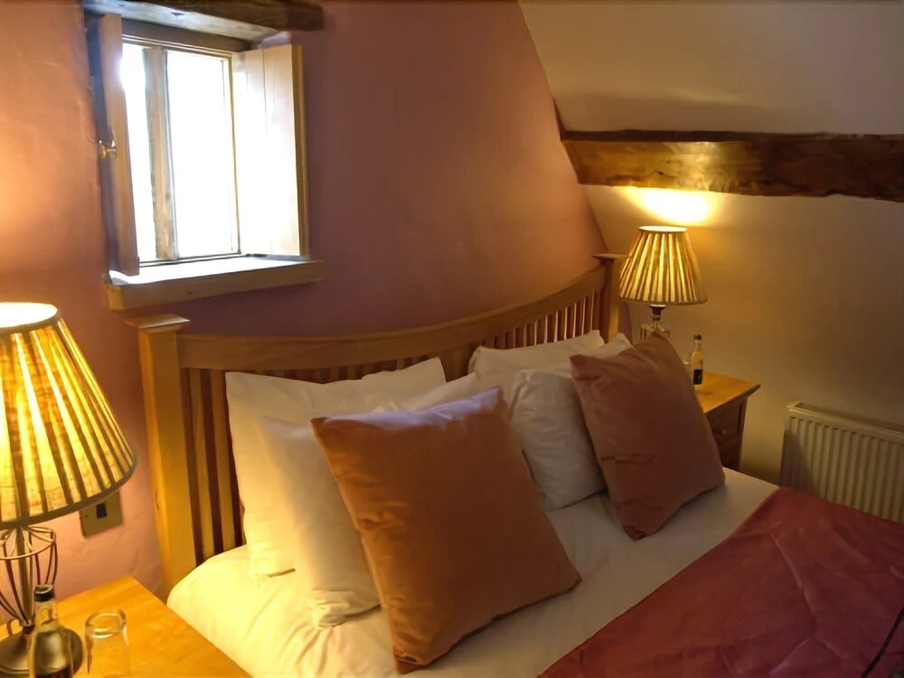 The Kings Arms Hotel