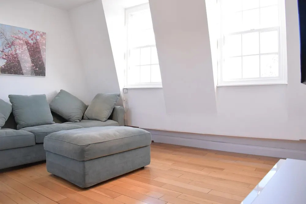 1 Bedroom Flat in Angel With Balcony