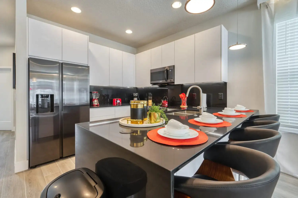 Elegant home with private pool near Disney