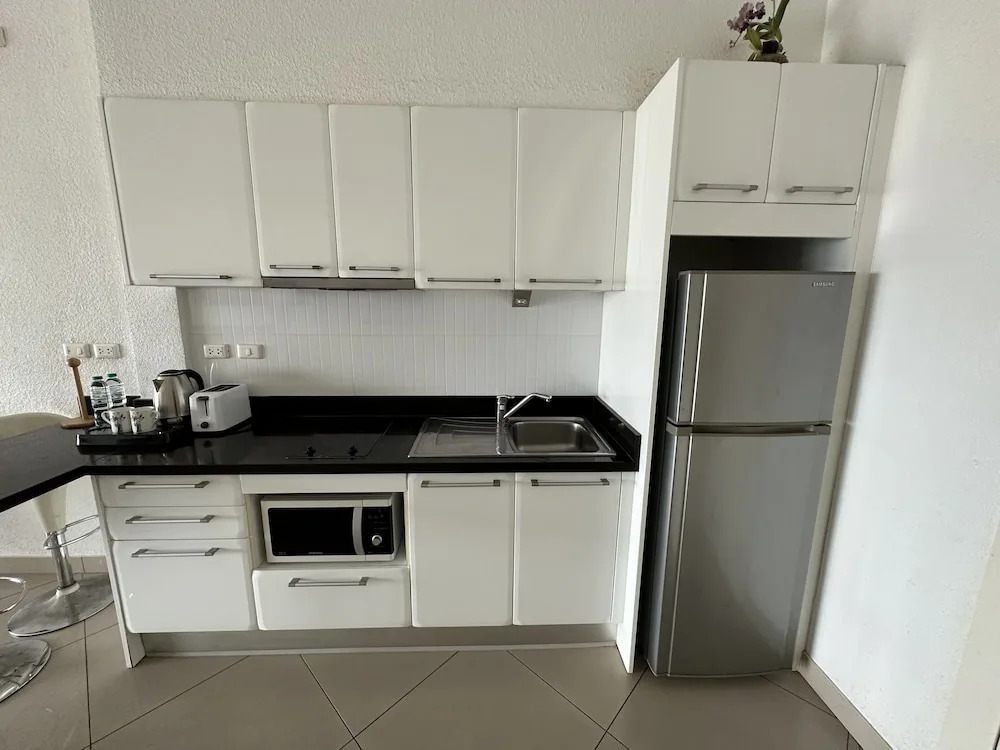 Condo Express View Talay 6
