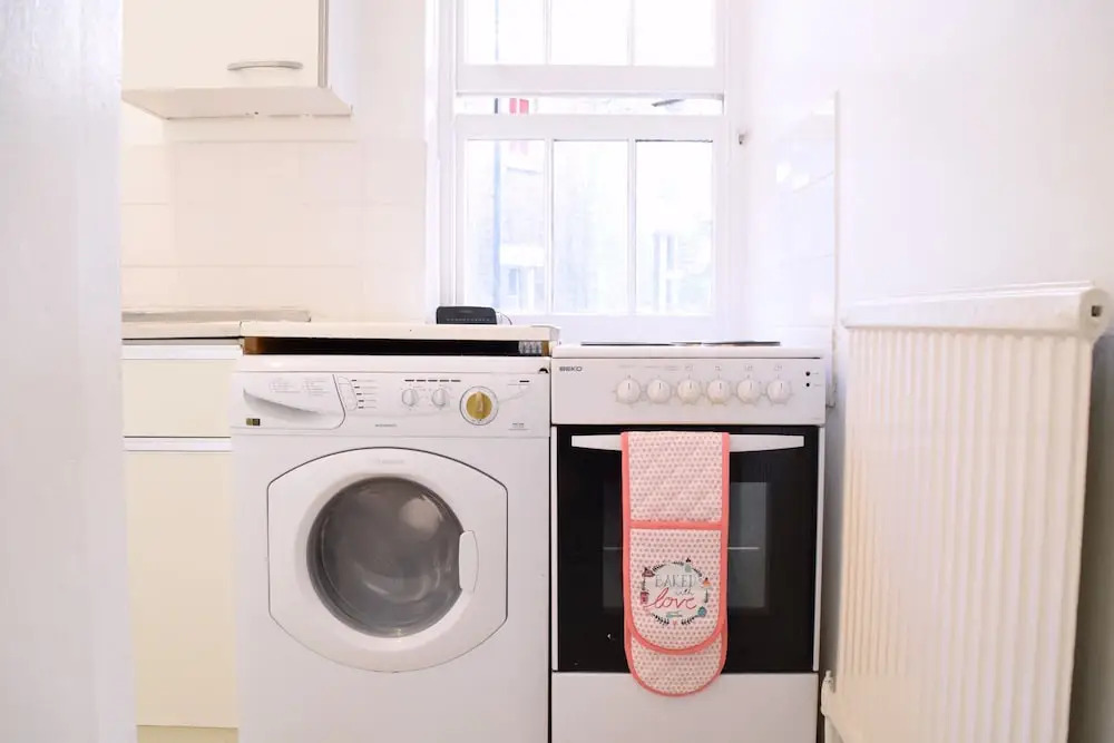 Comfortable 1 Bedroom Apartment With Great Connections