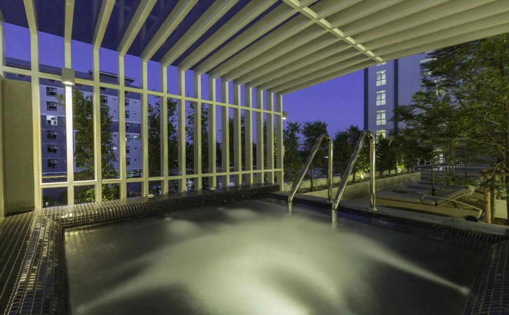 Kantary Hotel And Serviced Apartment, Amata, Bangpakong