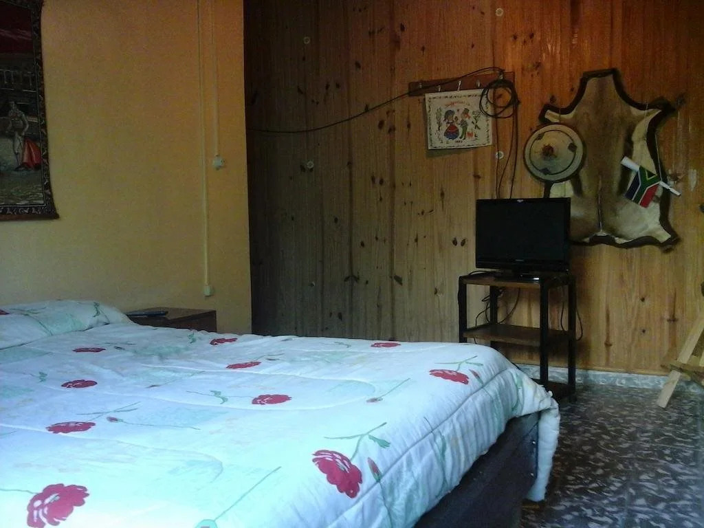 Carmelo Hostel & Garden