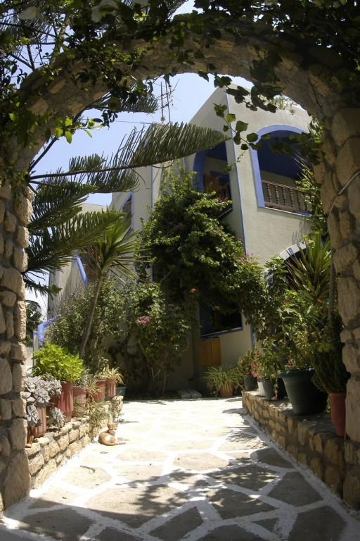 Montemar Studios & Apartments