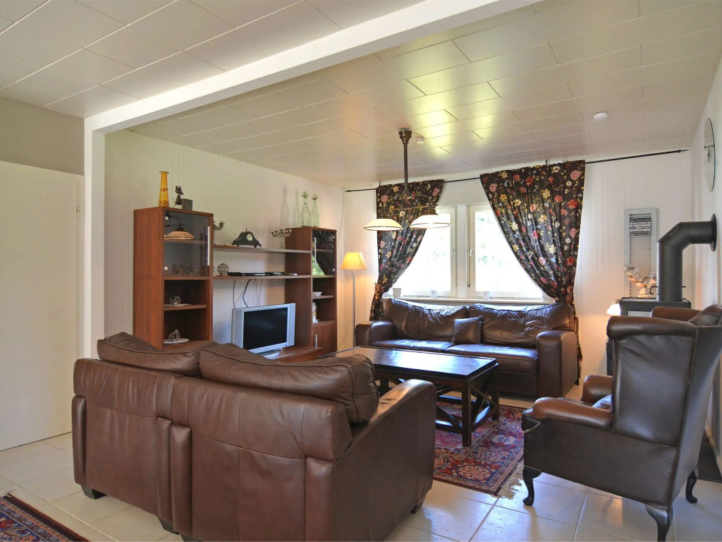 Cozy Holiday Home in Hildfeld with Private Garden