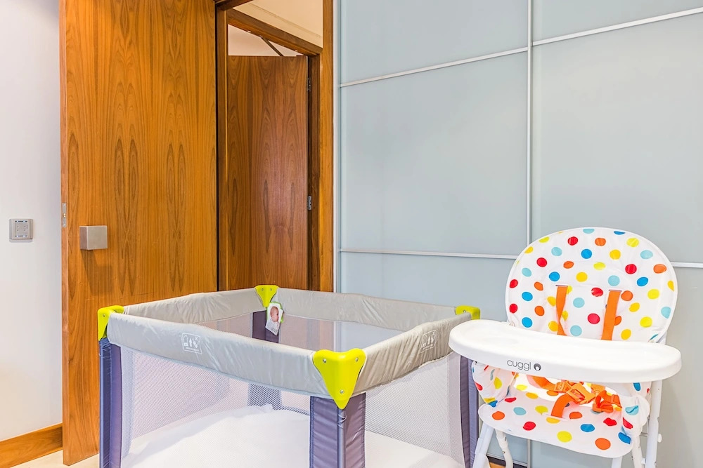 CDP Apartments Bell Street Suite 4