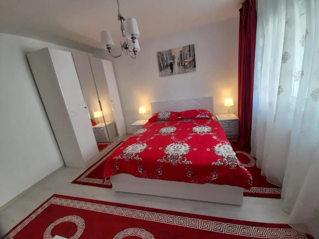 2 rooms apartment Telecabinei Busteni
