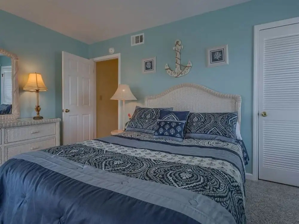 Island Sunrise by Meyer Vacation Rentals
