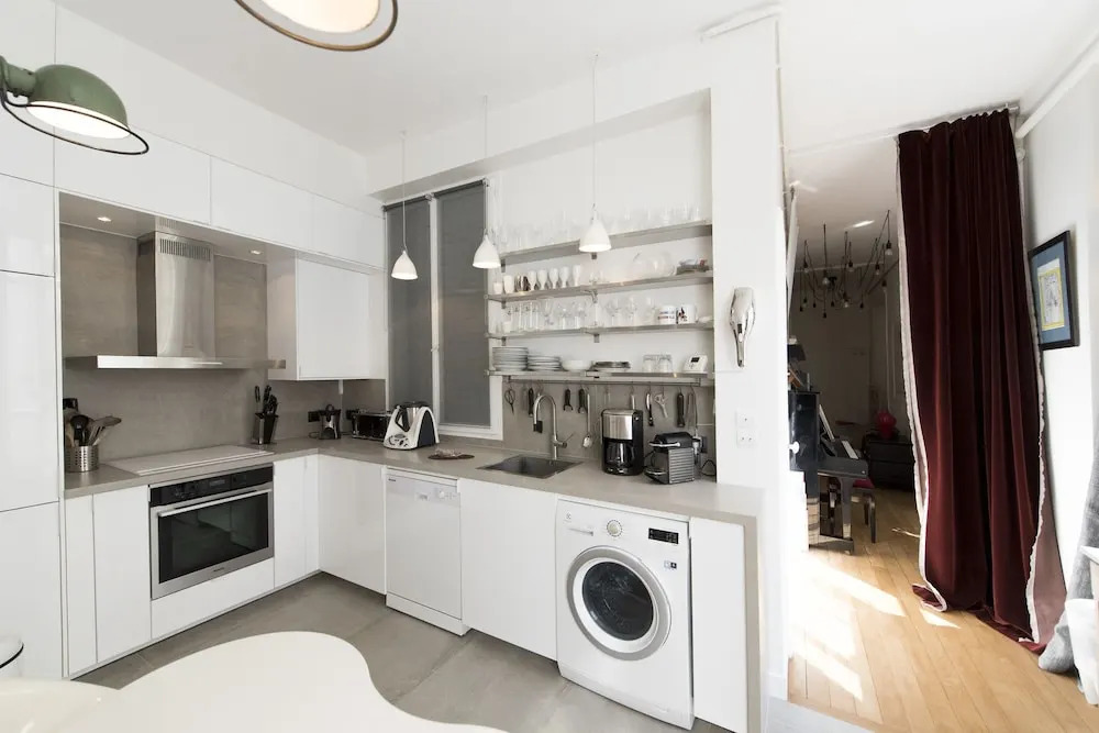 Sunshine Loft in Montmartre